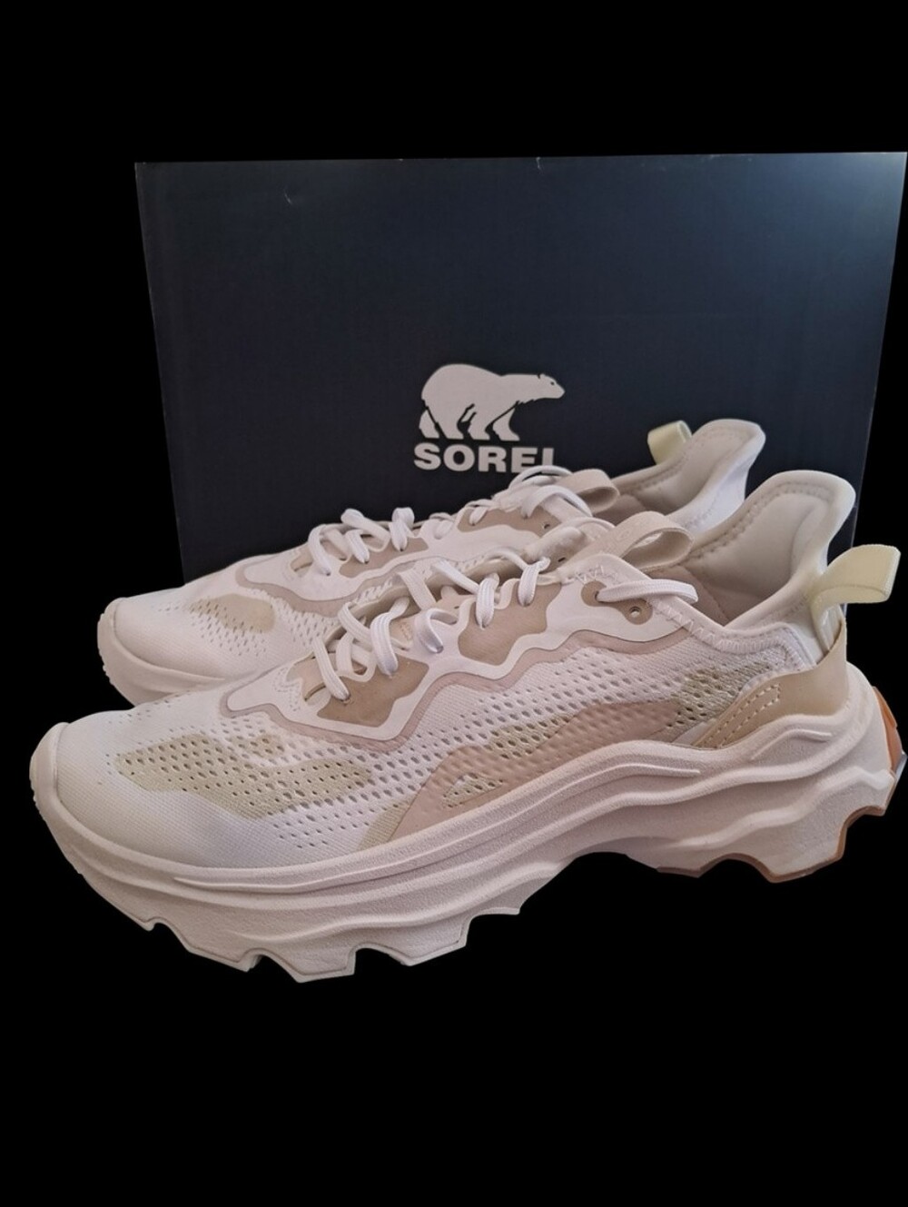 Sorel Kenetic Breakthru Day White/ Chalk Mens Sneakers Size 8.5 New Shoes